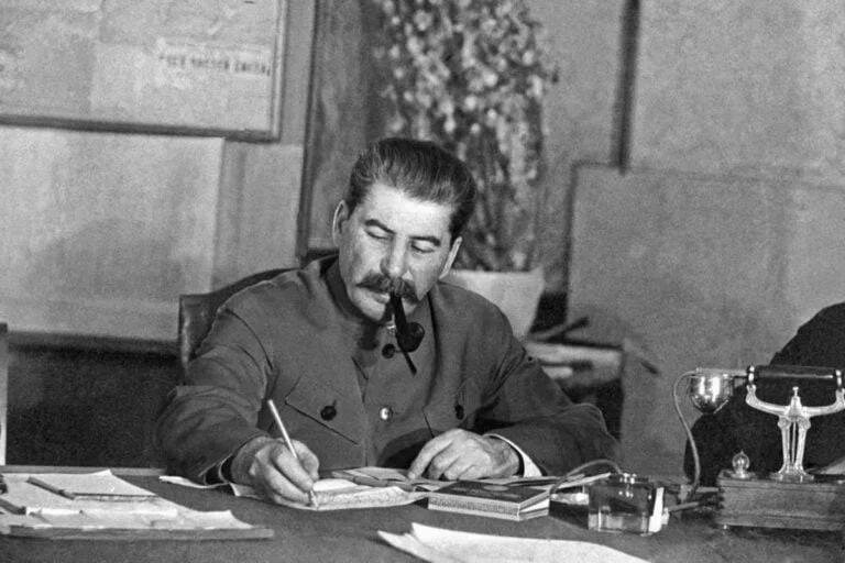 Under Stalin’s leadership, the Communist Parties were instructed to forgo revolutionary agitation in the name of ‘anti-fascist unity’ / Image: public domain